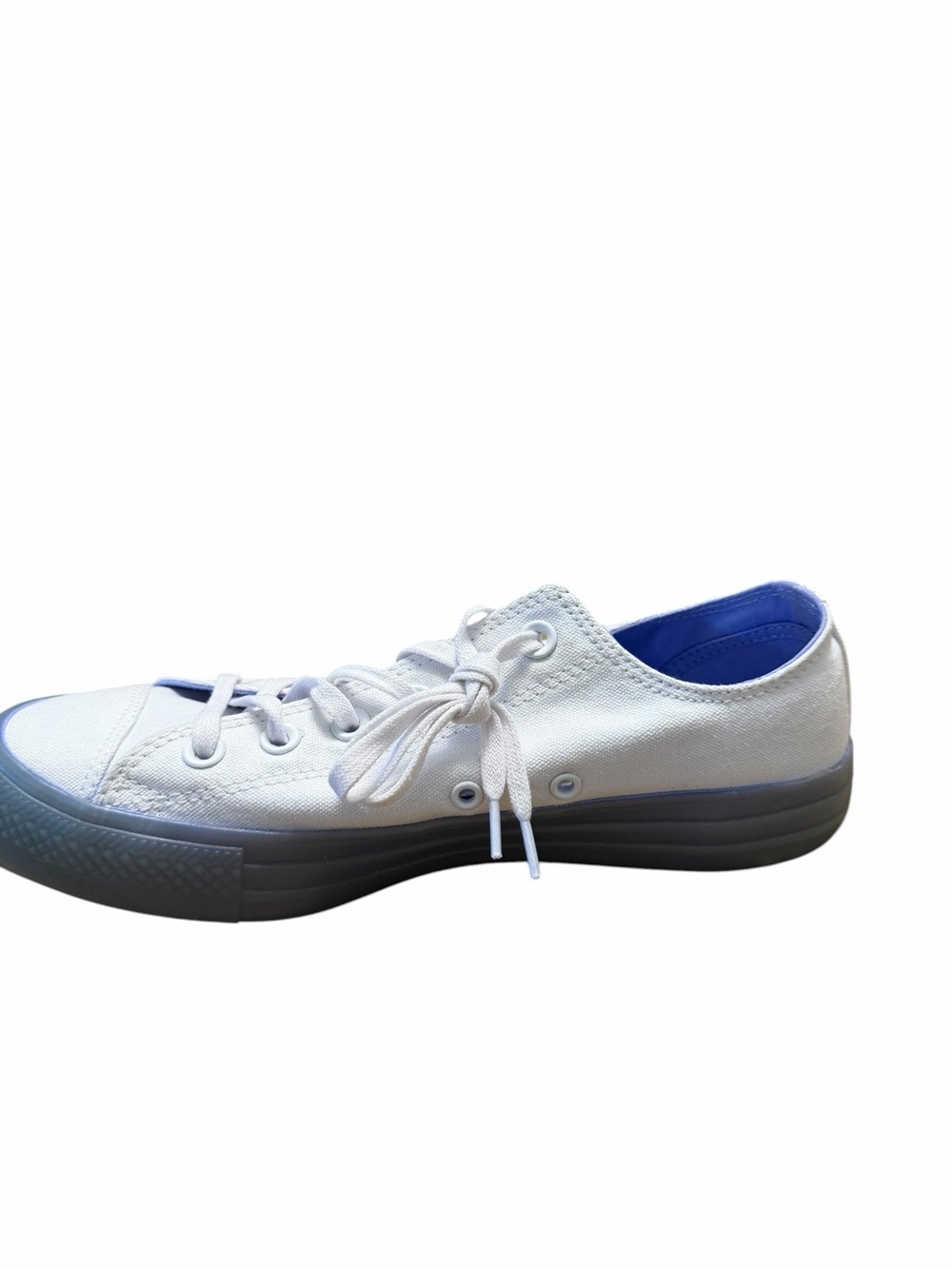 White canvas low top sneakers black sole minimalist casual skater Converse women - Picture 4 of 9